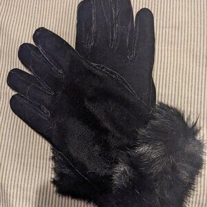 Velvet fur cuffed gloves